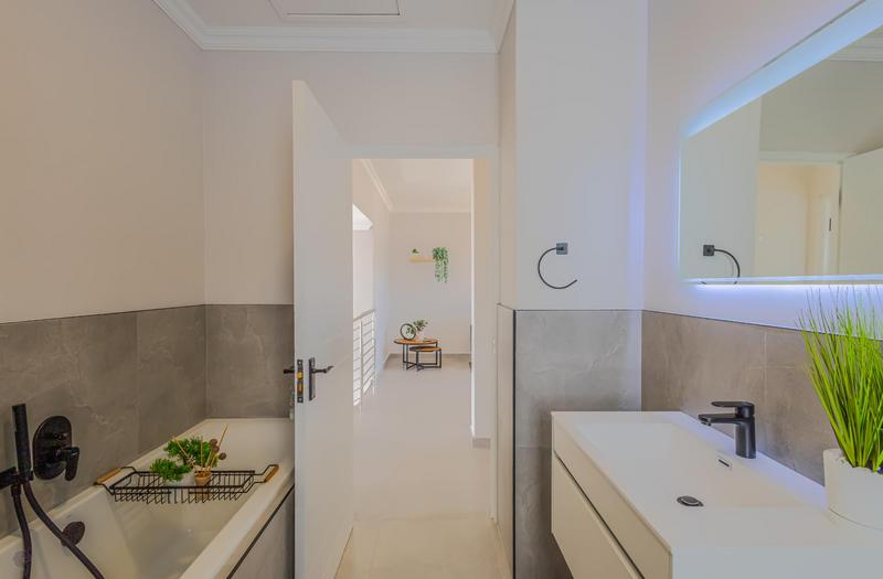 3 Bedroom Property for Sale in Laguna Western Cape